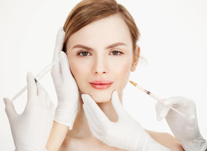 Roswell Services: Woman getting her face injected